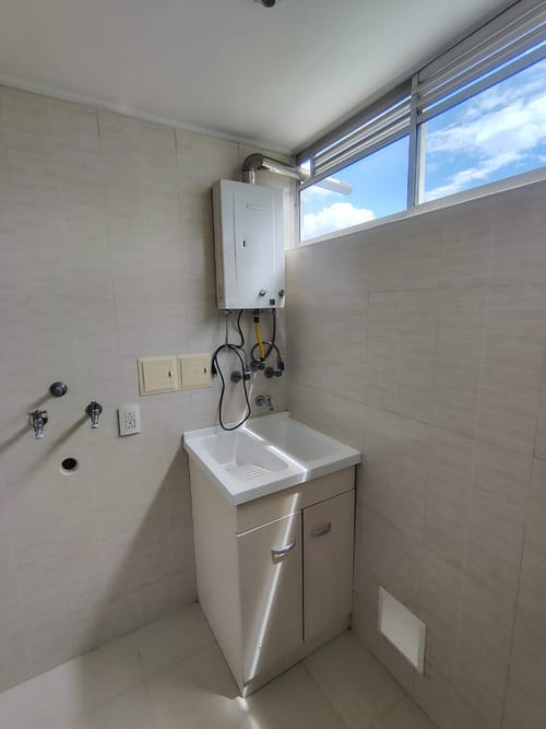 Apartamento de 3 alcobas en arriendo en Anillo Vial, Floridablanca, 120 m² · foto 3 de 19