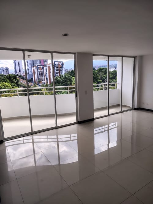 Apartamento de 3 alcobas en arriendo en Anillo Vial, Floridablanca, 120 m² · foto 4 de 19