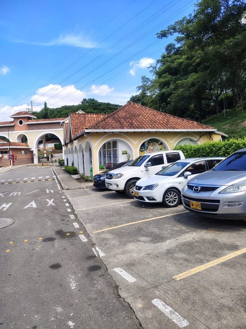 Apartamento de 3 alcobas en arriendo en Anillo Vial, Floridablanca, 120 m² · foto 16 de 19