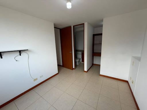 Apartamento de 3 alcobas en arriendo en Robledo, Medellín, 70 m² · foto 3 de 6