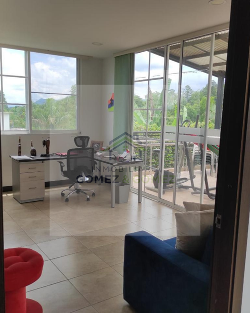 Casa de 4 alcobas en venta en San Jose, Pereira, 1400 m² · foto 6 de 10