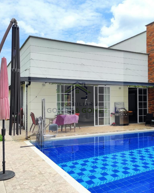 Casa de 4 alcobas en venta en San Jose, Pereira, 1400 m² · foto 10 de 10