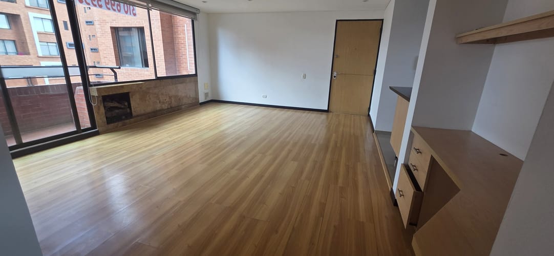 Apartamento de 2 alcobas en venta en La Trinidad, Bogotá, 72 m² · foto 7 de 14