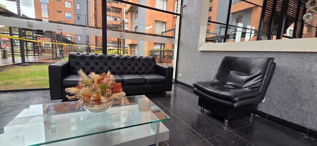 Apartamento de 2 alcobas en venta en La Trinidad, Bogotá, 72 m² · foto 13 de 14