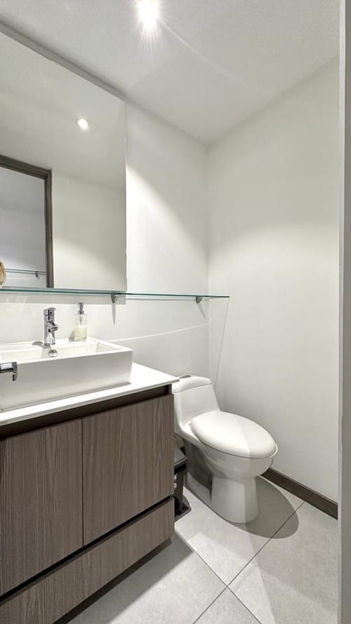 Apartamento de 3 alcobas en venta en Pontevedra, Envigado, 154 m² · foto 6 de 17
