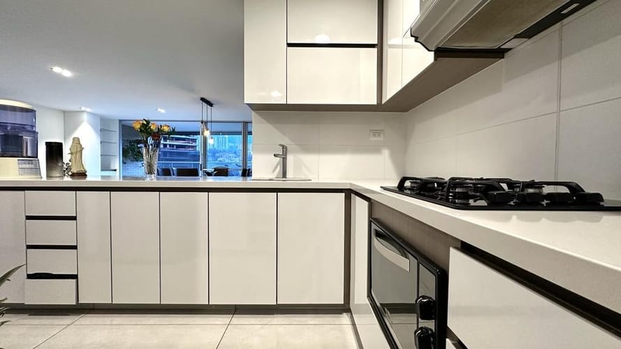 Apartamento de 3 alcobas en venta en Pontevedra, Envigado, 154 m² · foto 17 de 17