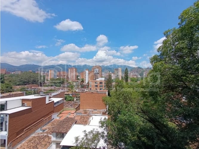 Apartamento de 3 alcobas en venta en Estadio, Medellín, 63 m² · foto 7 de 15
