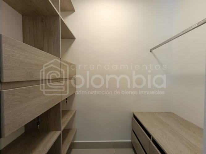 Apartamento de 3 alcobas en venta en Estadio, Medellín, 63 m² · foto 10 de 15