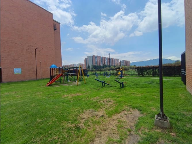 Apartamento de 3 alcobas en venta en Zona Centro, Madrid, 59 m² · foto 17 de 19