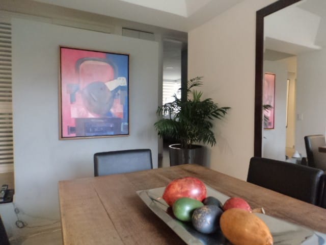 Apartamento de 3 alcobas en venta en Santa Barbara, Bogotá, 133 m² · foto 8 de 24