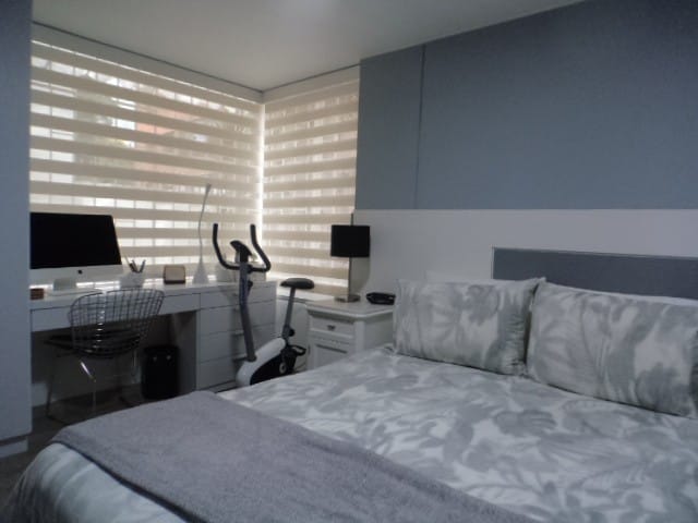 Apartamento de 3 alcobas en venta en Santa Barbara, Bogotá, 133 m² · foto 23 de 24
