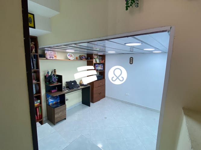 Casa de 4 alcobas en venta en 20 De Julio, Bogotá, 96 m² · foto 4 de 11