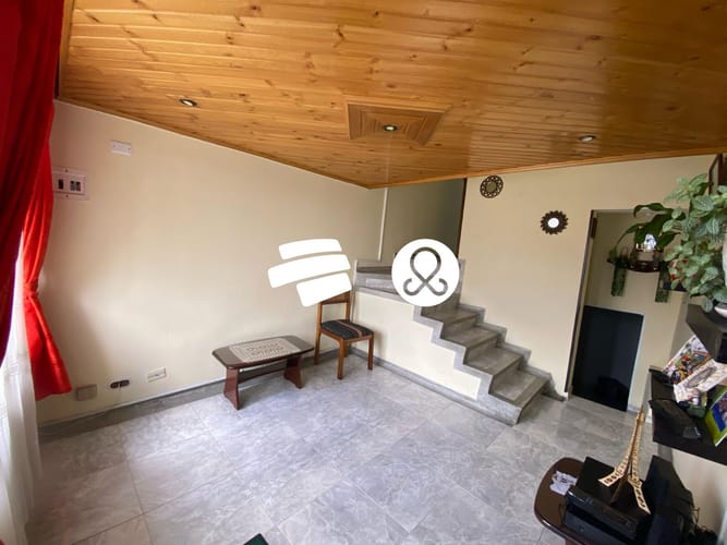 Casa de 4 alcobas en venta en 20 De Julio, Bogotá, 96 m² · foto 8 de 11