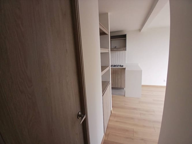 Apartaestudio en arriendo en Ciudad Salitre, Bogotá, 33 m² · foto 13 de 24