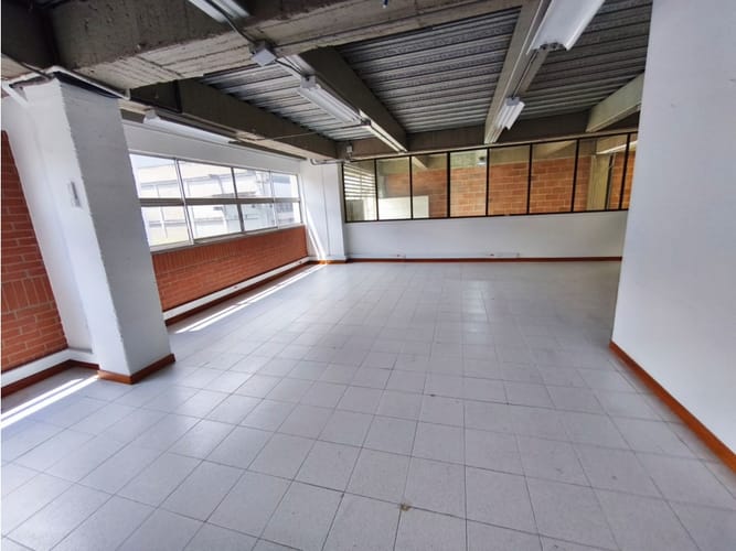 Bodega en arriendo en Playas De Doña Maria, Sabaneta, 860 m² · foto 14 de 15