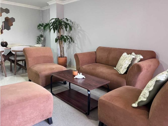 Apartamento de 4 alcobas en arriendo en Bolivariana, Medellín, 105 m² · foto 6 de 24