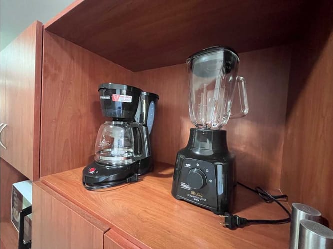 Apartamento de 4 alcobas en arriendo en Bolivariana, Medellín, 105 m² · foto 10 de 24