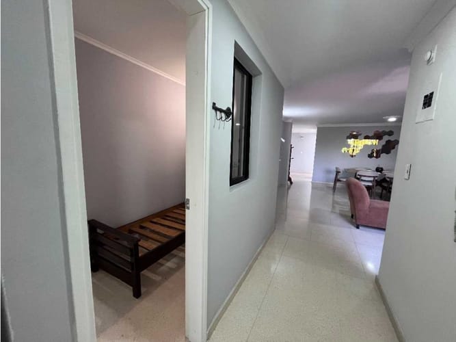 Apartamento de 4 alcobas en arriendo en Bolivariana, Medellín, 105 m² · foto 14 de 24