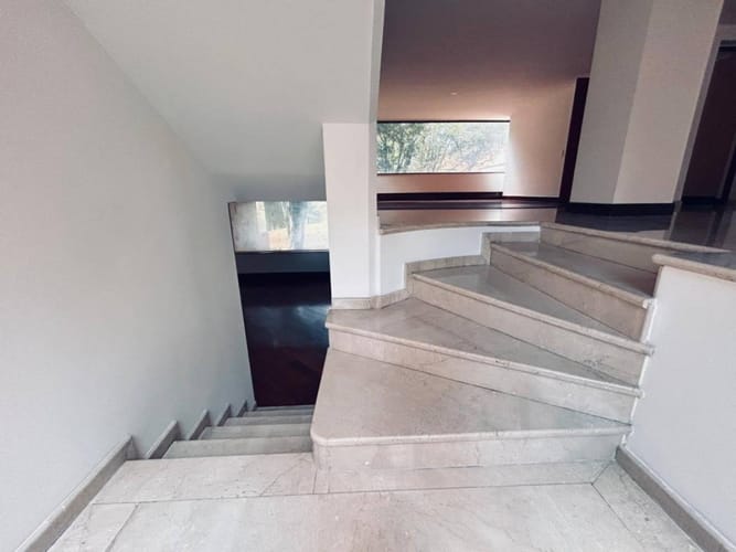 Apartamento de 3 alcobas en venta en Cerros De Suba, Bogotá, 340 m² · foto 14 de 24