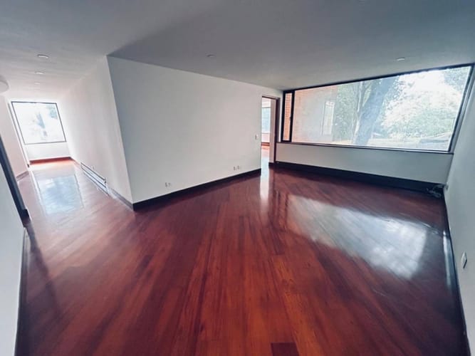 Apartamento de 3 alcobas en venta en Cerros De Suba, Bogotá, 340 m² · foto 18 de 24