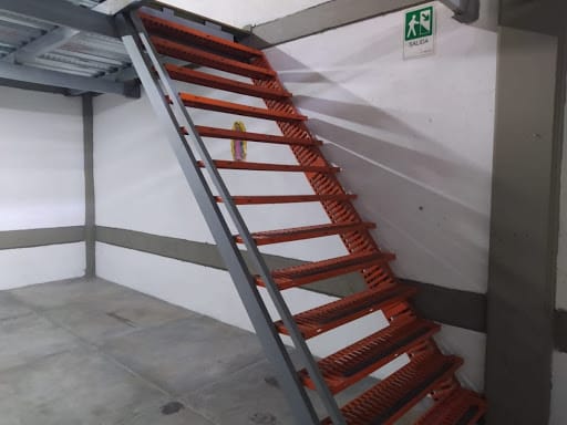Bodega en arriendo en Belén Fatima, Medellín, 368 m² · foto 21 de 24