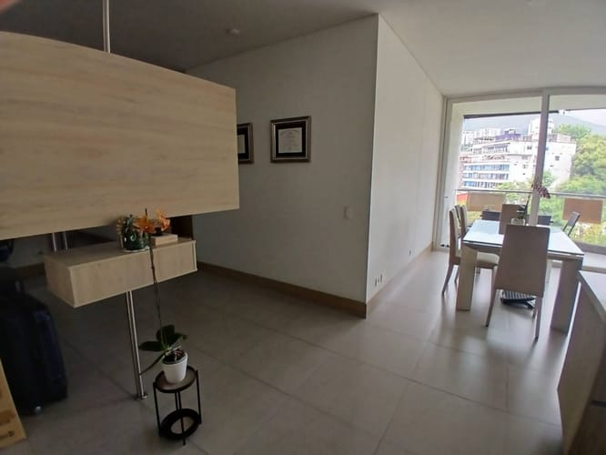 Apartamento de 3 alcobas en venta en Bellavista, Cali, 158 m² · foto 11 de 24