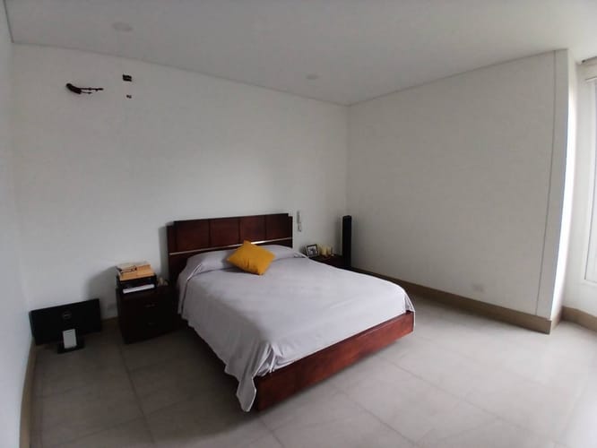 Apartamento de 3 alcobas en venta en Bellavista, Cali, 158 m² · foto 20 de 24