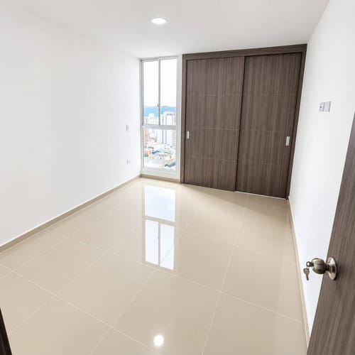 Apartamento de 3 alcobas en arriendo en Mejoras Publicas, Bucaramanga, 90 m² · foto 6 de 10