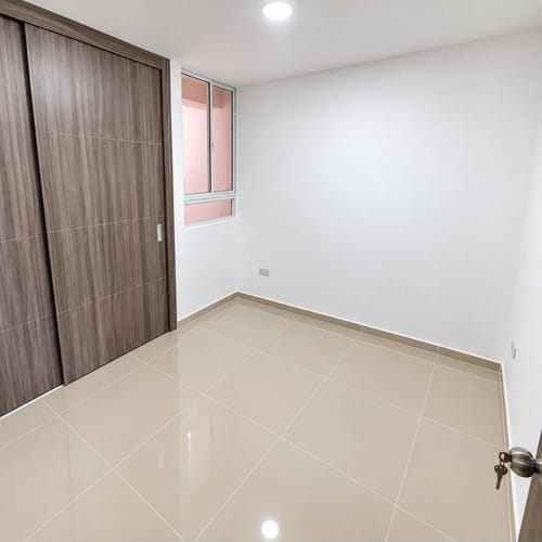 Apartamento de 3 alcobas en arriendo en Mejoras Publicas, Bucaramanga, 90 m² · foto 9 de 10