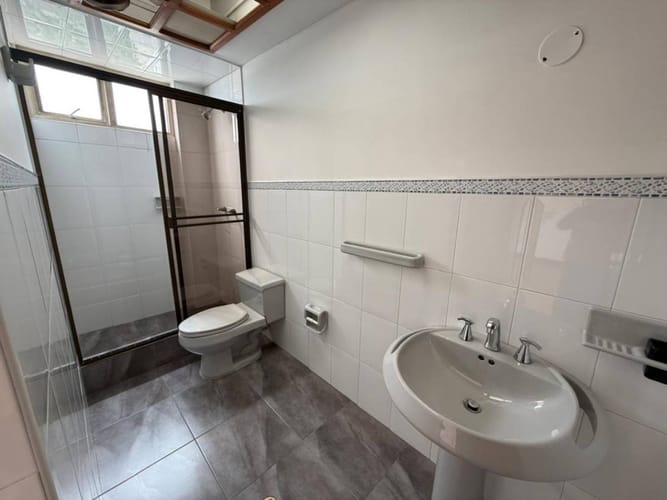 Apartamento de 3 alcobas en venta en Pontevedra, Bogotá, 200 m² · foto 21 de 24