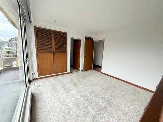Apartamento de 3 alcobas en venta en Pontevedra, Bogotá, 200 m² · foto 23 de 24
