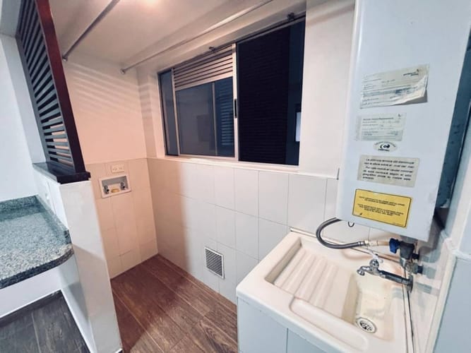 Apartamento de 3 alcobas en venta en Los Andes, Bogotá, 79 m² · foto 7 de 23