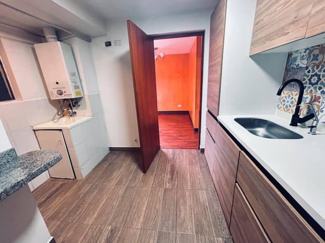 Apartamento de 3 alcobas en venta en Los Andes, Bogotá, 79 m² · foto 8 de 23