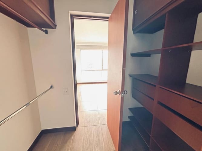 Apartamento de 3 alcobas en venta en Los Andes, Bogotá, 79 m² · foto 17 de 23