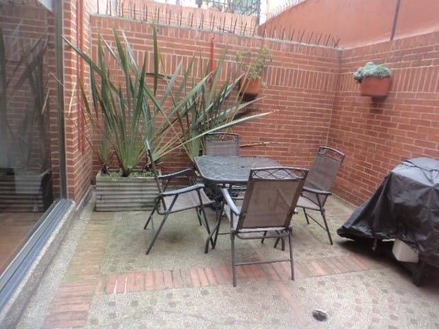 Apartamento de 1 alcoba en venta en Santa Barbara, Bogotá, 58 m² · foto 14 de 24