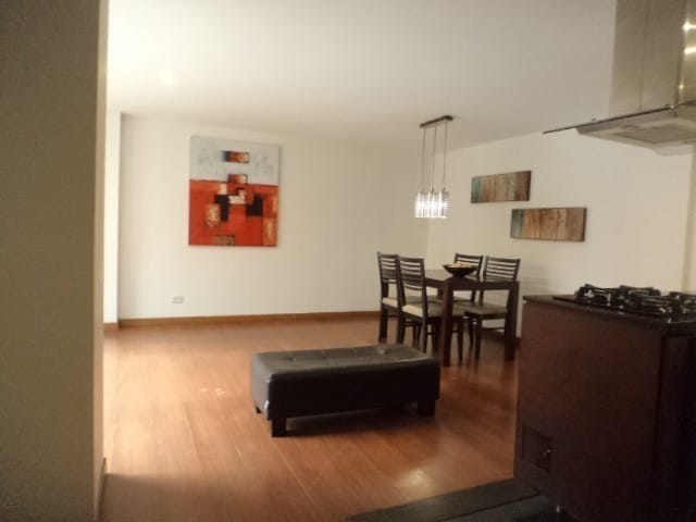 Apartamento de 1 alcoba en venta en Santa Barbara, Bogotá, 58 m² · foto 15 de 24