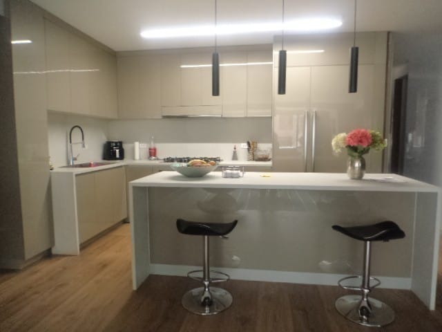 Apartamento de 3 alcobas en venta en La Cabrera, Bogotá, 200 m² · foto 7 de 24