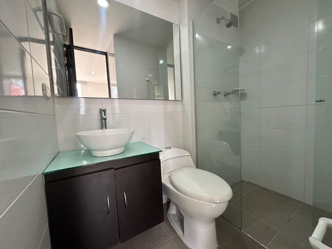 Apartamento de 3 alcobas en arriendo en El Trianon, Envigado, 67 m² · foto 11 de 14