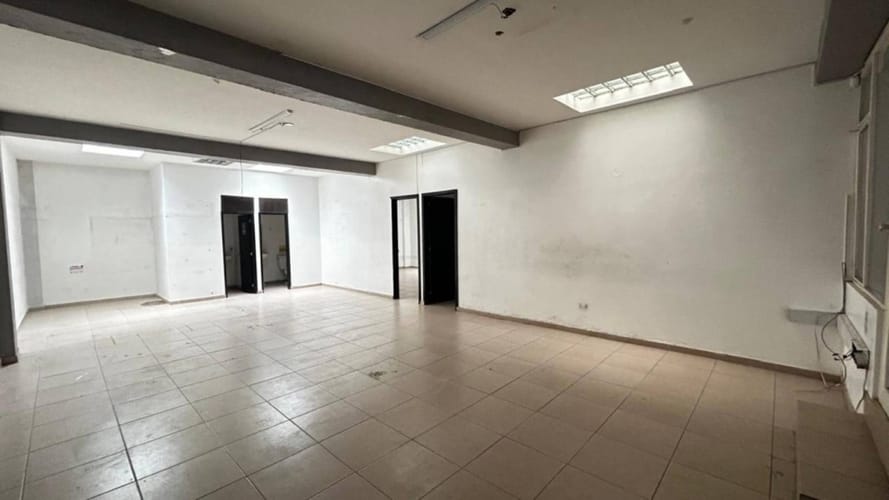 Casa de 7 alcobas en arriendo en Andes Norte, Bogotá, 300 m² · foto 4 de 24