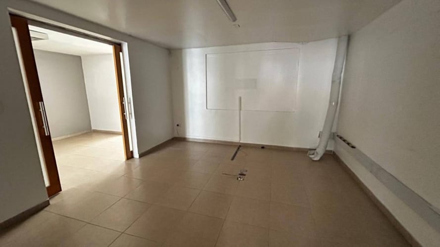 Casa de 7 alcobas en arriendo en Andes Norte, Bogotá, 300 m² · foto 8 de 24