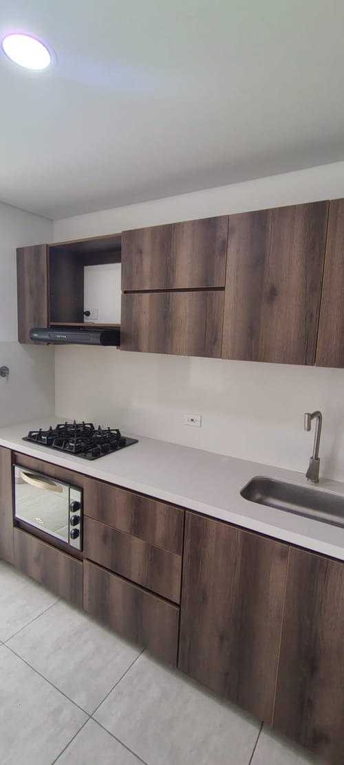 Apartamento de 1 alcoba en venta en Rionegro, 52 m² · foto 6 de 11