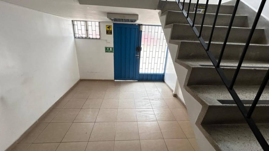 Casa de 7 alcobas en arriendo en Andes Norte, Bogotá, 300 m² · foto 21 de 24
