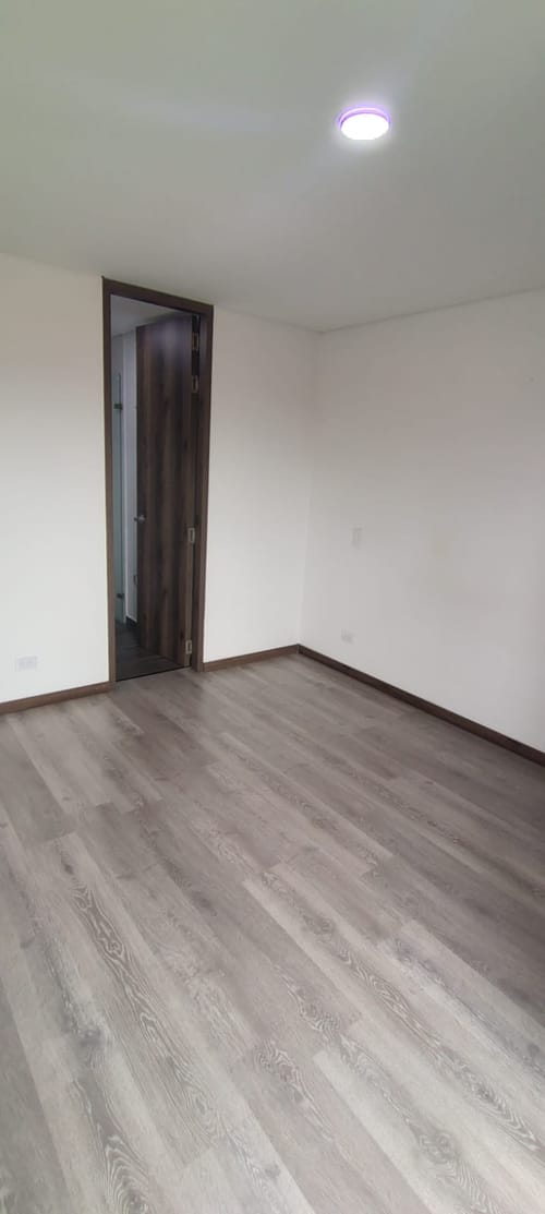 Apartamento de 1 alcoba en venta en Rionegro, 52 m² · foto 10 de 11