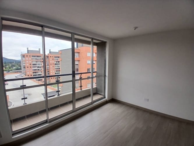 Apartamento de 3 alcobas en venta en Alcala, Mosquera, 54 m² · foto 4 de 24
