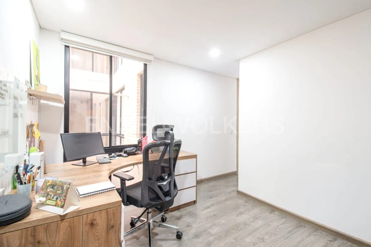 Apartamento de 2 alcobas en venta en Cedritos, Bogotá, 63 m² · foto 9 de 16