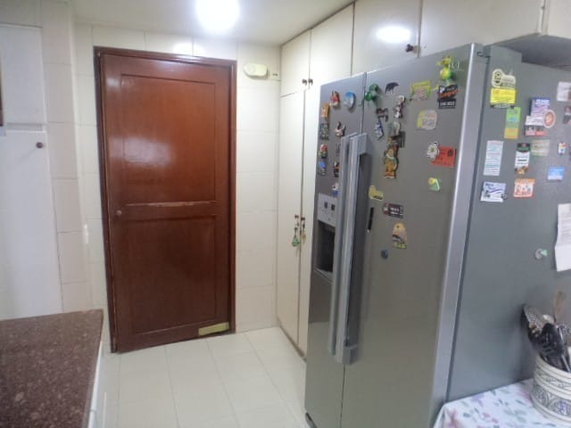 Apartamento de 3 alcobas en venta en Chicó Reservado, Bogotá, 130 m² · foto 9 de 24