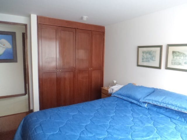 Apartamento de 3 alcobas en venta en Chicó Reservado, Bogotá, 130 m² · foto 18 de 24