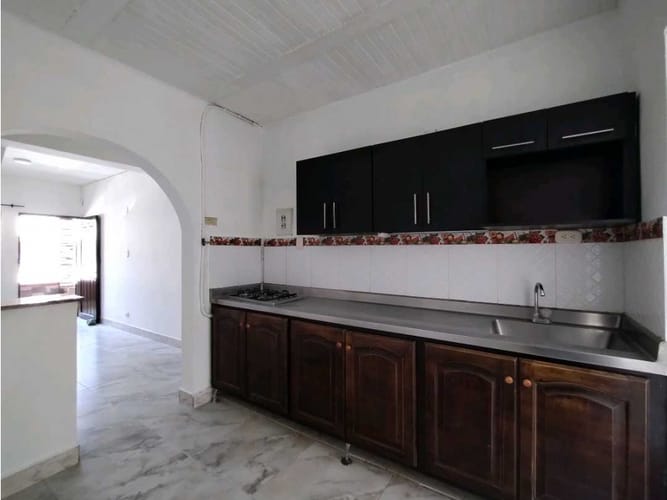 Apartamento de 4 alcobas en arriendo en Viviendas Del Sur, Itagüí, 100 m² · foto 2 de 17