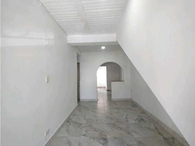Apartamento de 4 alcobas en arriendo en Viviendas Del Sur, Itagüí, 100 m² · foto 4 de 17