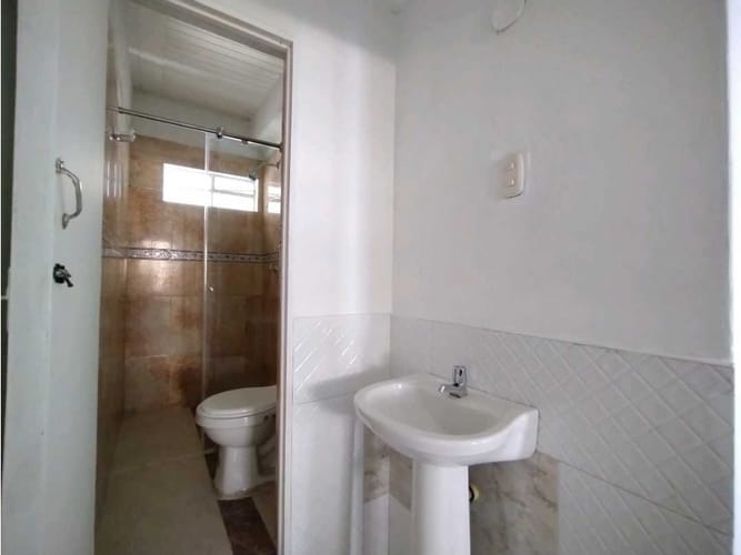 Apartamento de 4 alcobas en arriendo en Viviendas Del Sur, Itagüí, 100 m² · foto 9 de 17